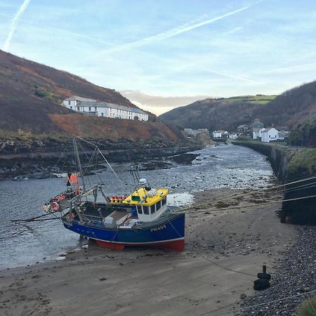 The Riverside Boscastle Kültér fotó